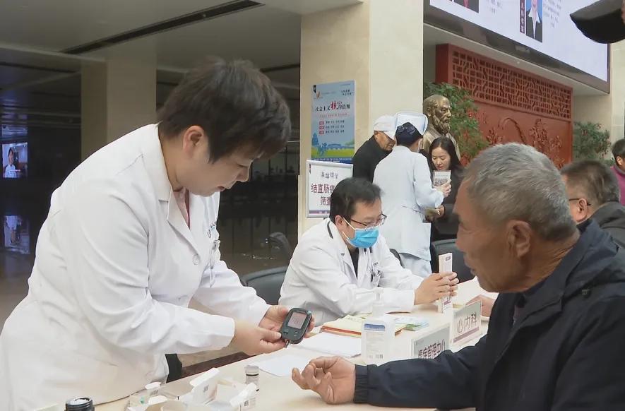 守護(hù)健康，傳遞關(guān)愛——成武縣人民醫(yī)院慢病義診暨營養(yǎng)健康咨詢活動(dòng)紀(jì)實(shí)